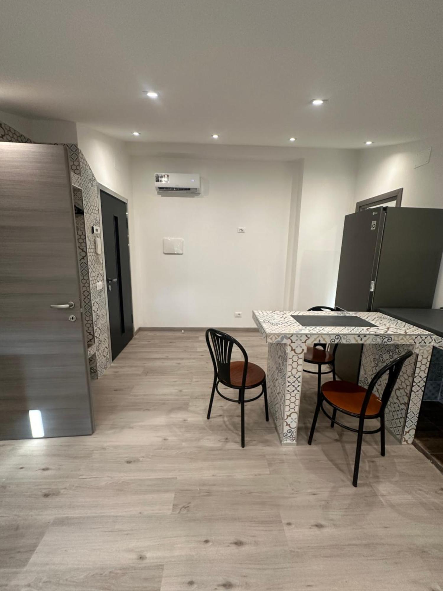 Oh Apartments Fiera Верона Экстерьер фото