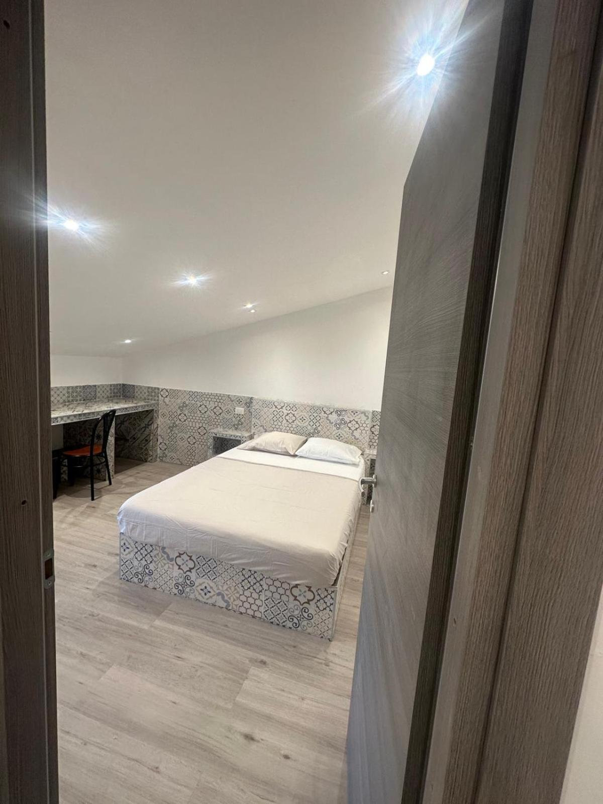 Oh Apartments Fiera Верона Экстерьер фото